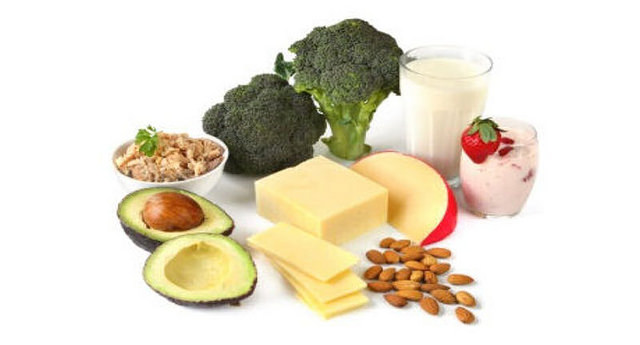 أهمية الكالسيوم و أعراض نقص الكالسيوم في الجسم و أهم المصادر الغذائية الغنية به كبسولة